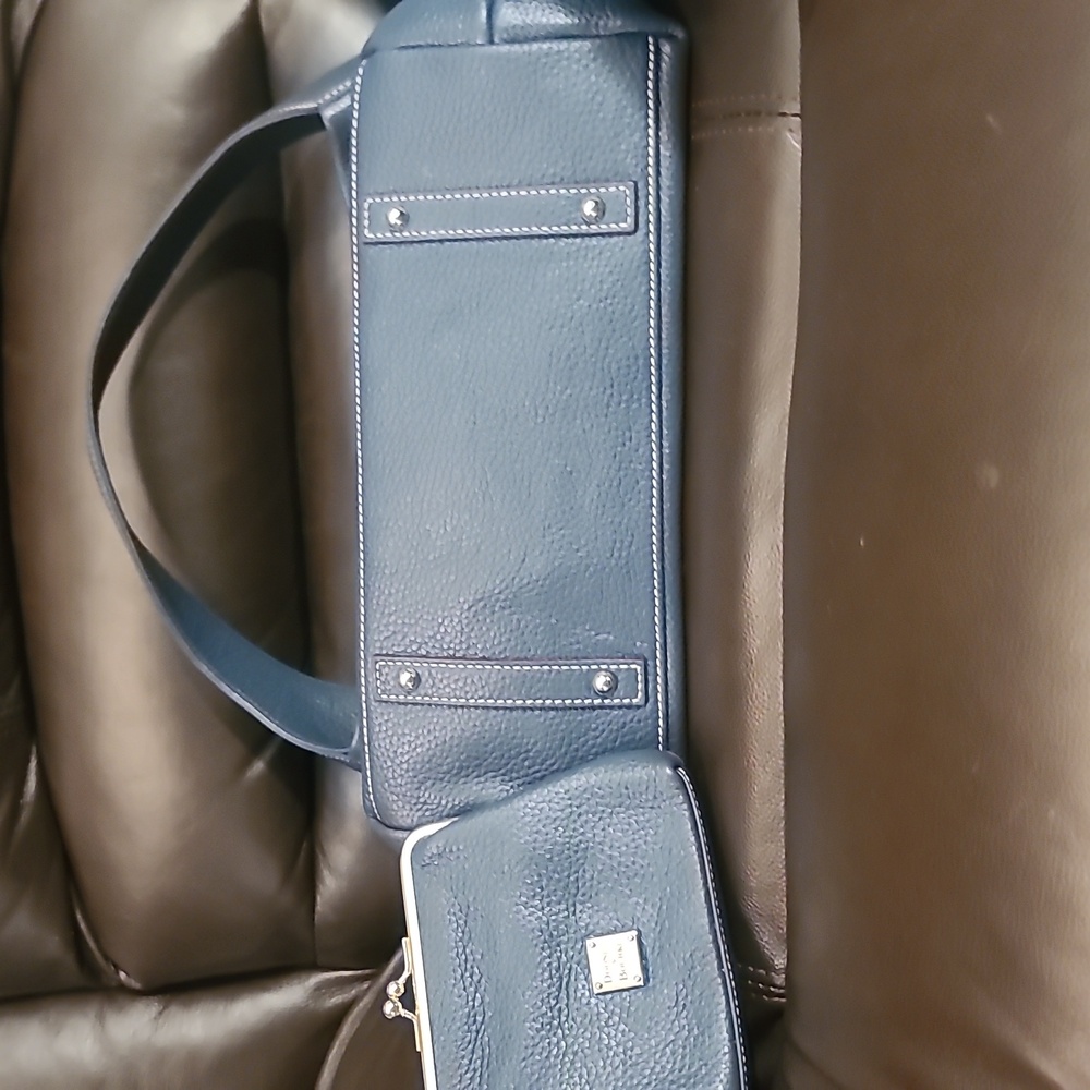 Dooney & Bourke Blue Leather Shoulder Bag with Coin Purse - Picture 5 of 8